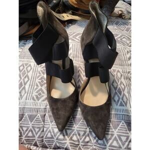Vince Camuto Nigel Heels Suede Pointy Toe Elastic Straps 9.5M